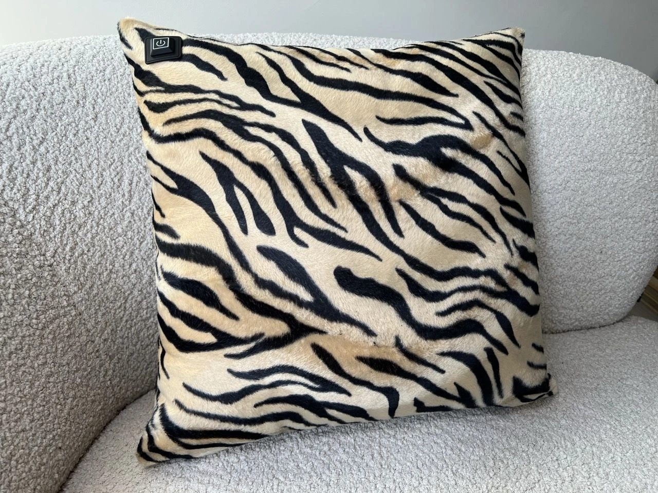 Warmpi Beheiztes Kissen - Tiger 4 Warmpi Beheiztes Kissen - Tiger – Bild 2