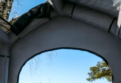 OutdoorU Sky 3-Personen Aufblasbares Dachzelt - Grau -Thule Verkaufsgeschäft 422204ec764951f3